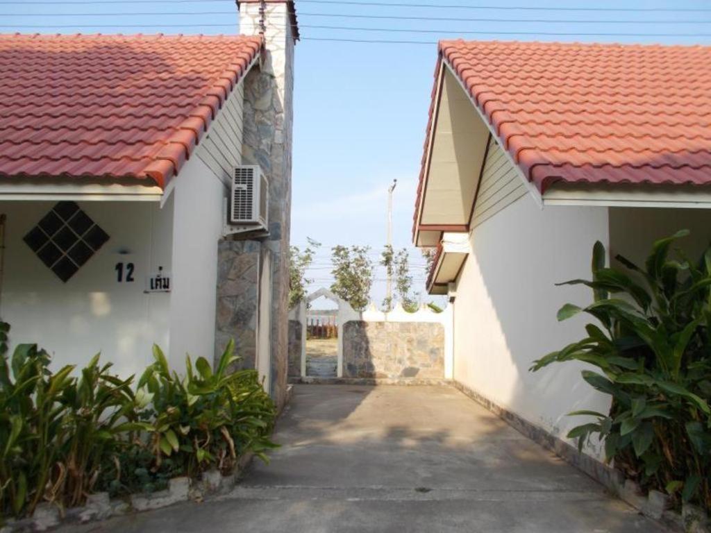 Ratchapreuk Resort Kalasin Εξωτερικό φωτογραφία
