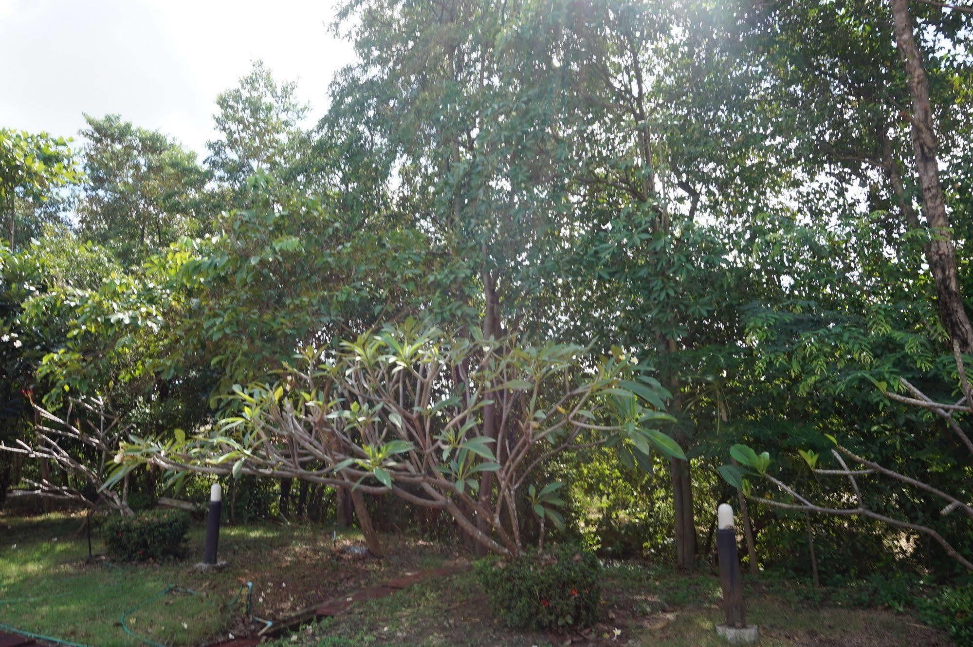 Ratchapreuk Resort Kalasin Εξωτερικό φωτογραφία